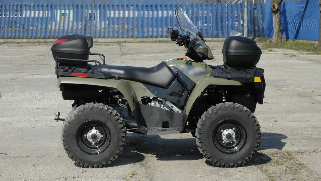 What should you do if a fall from a four-wheeled vehicle (microcar, quad) entails a head injury with visible nose-bleeding or ear-bleeding?